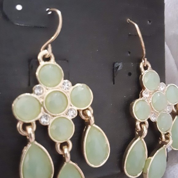 Francesca's Green Chandelier Summer Earrings - Picture 3 of 4